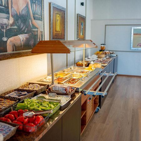 Kruševo Hotel Montana Palace מראה חיצוני תמונה