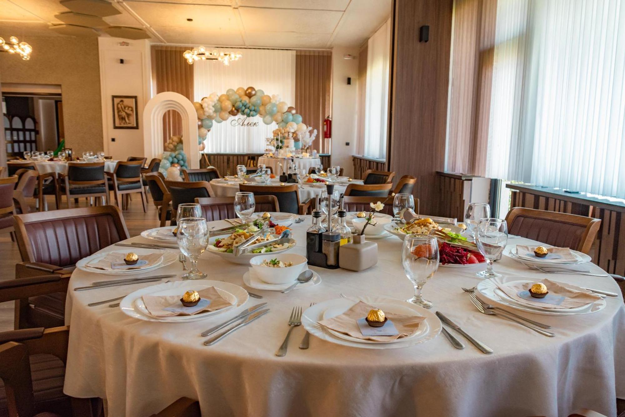 Kruševo Hotel Montana Palace מראה חיצוני תמונה