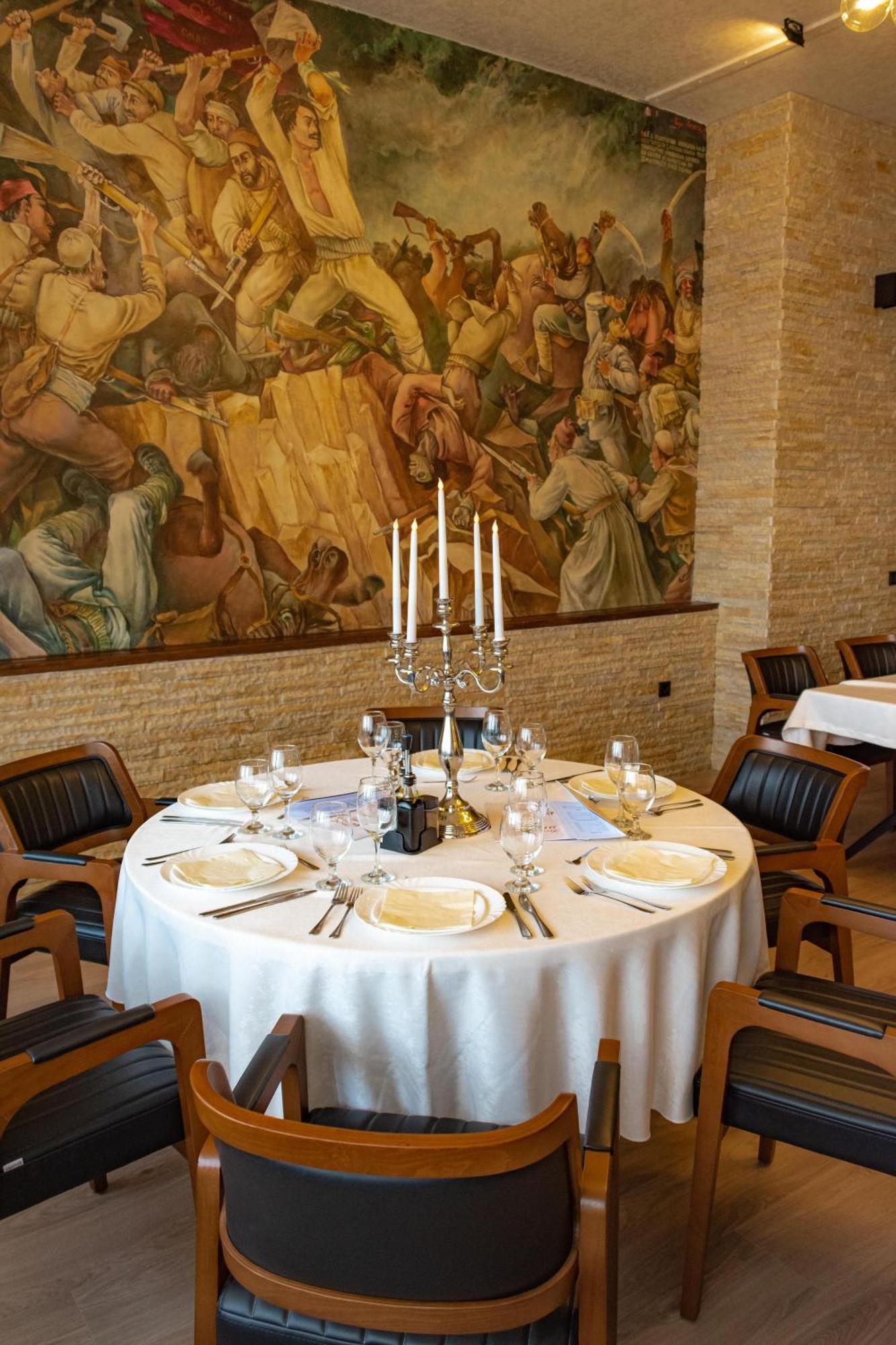 Kruševo Hotel Montana Palace מראה חיצוני תמונה