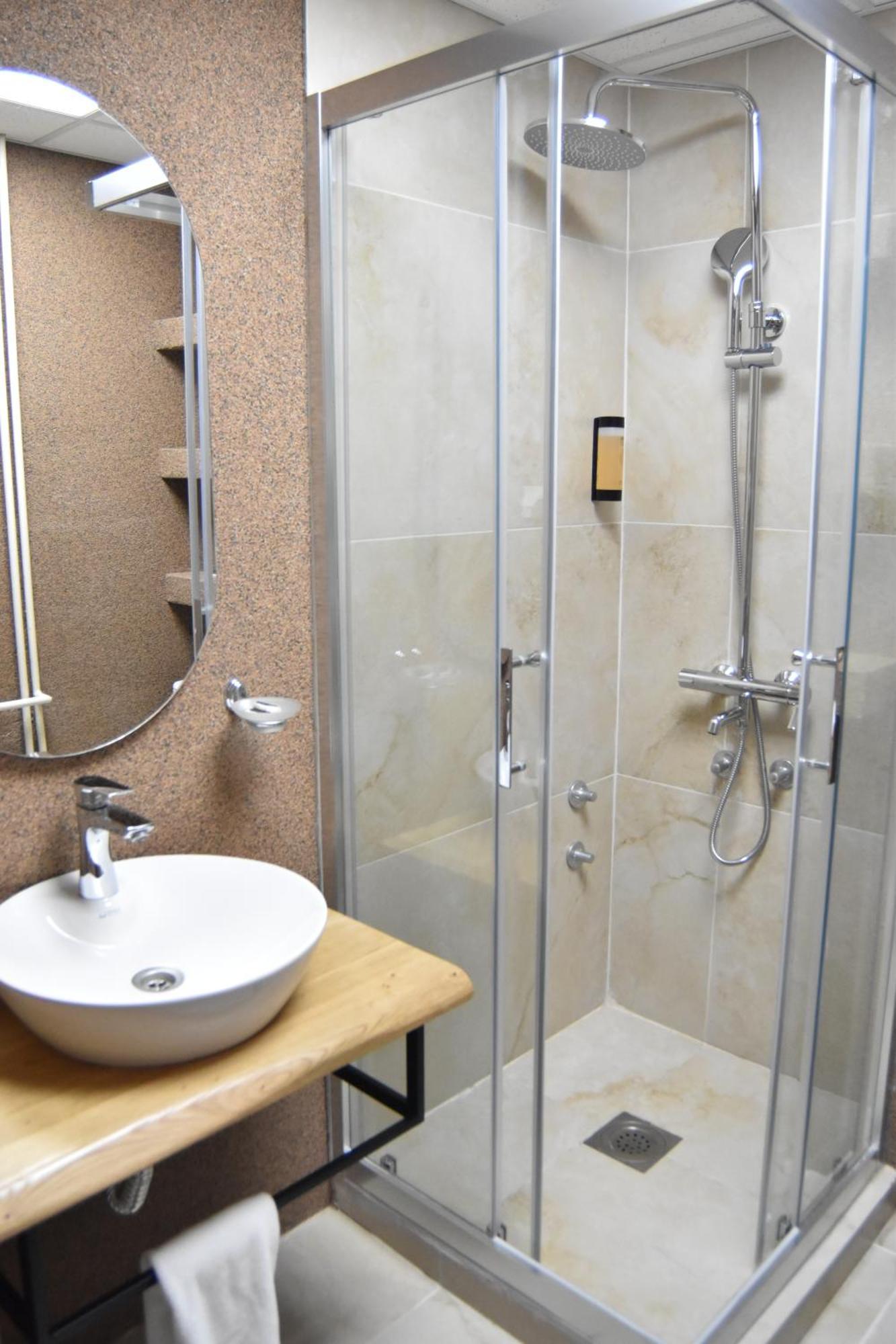 Kruševo Hotel Montana Palace מראה חיצוני תמונה