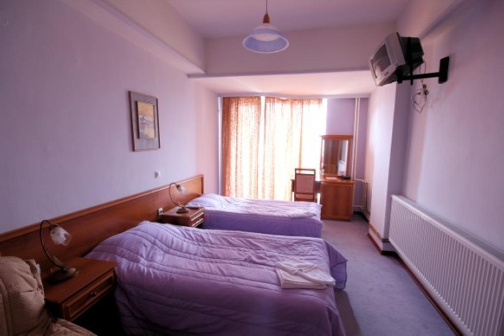 Kruševo Hotel Montana Palace מראה חיצוני תמונה